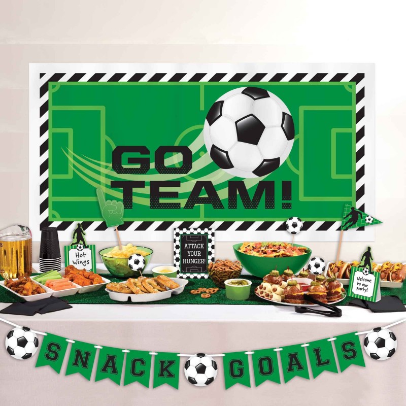 Soccer Party Decorations - Decorating Kit Goal Getter Deluxe Buffet