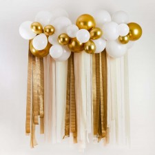 Happy Birthday Gold Metallic Mix Up Balloon & Streamer Backdrop Kit